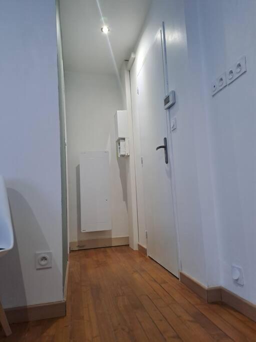 T2 Tom Krist. / Circuit 24H / Oasis /Antares Appartement Le Mans Buitenkant foto