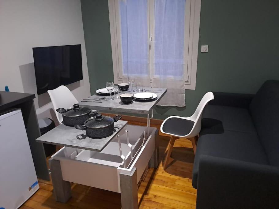 T2 Tom Krist. / Circuit 24H / Oasis /Antares Appartement Le Mans Buitenkant foto